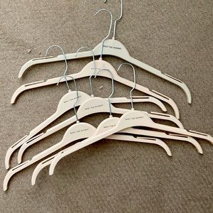 7 rent the runway hangers